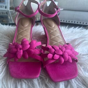 Kelly & Katie Fuchsia wedge (Floral Design) Strappy sz 8